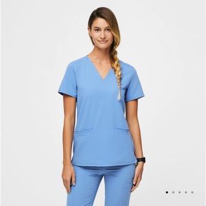 FIGS scrubs Ceil Blue (top size S, bottoms size M)